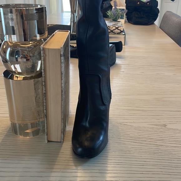 Vince Camuto leather over the knee boots . Excellent condition - Picture 6 of 16